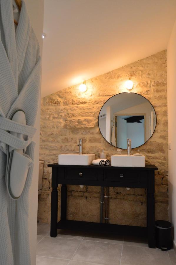 La Revetizon Bed & Breakfast Siecq Bagian luar foto