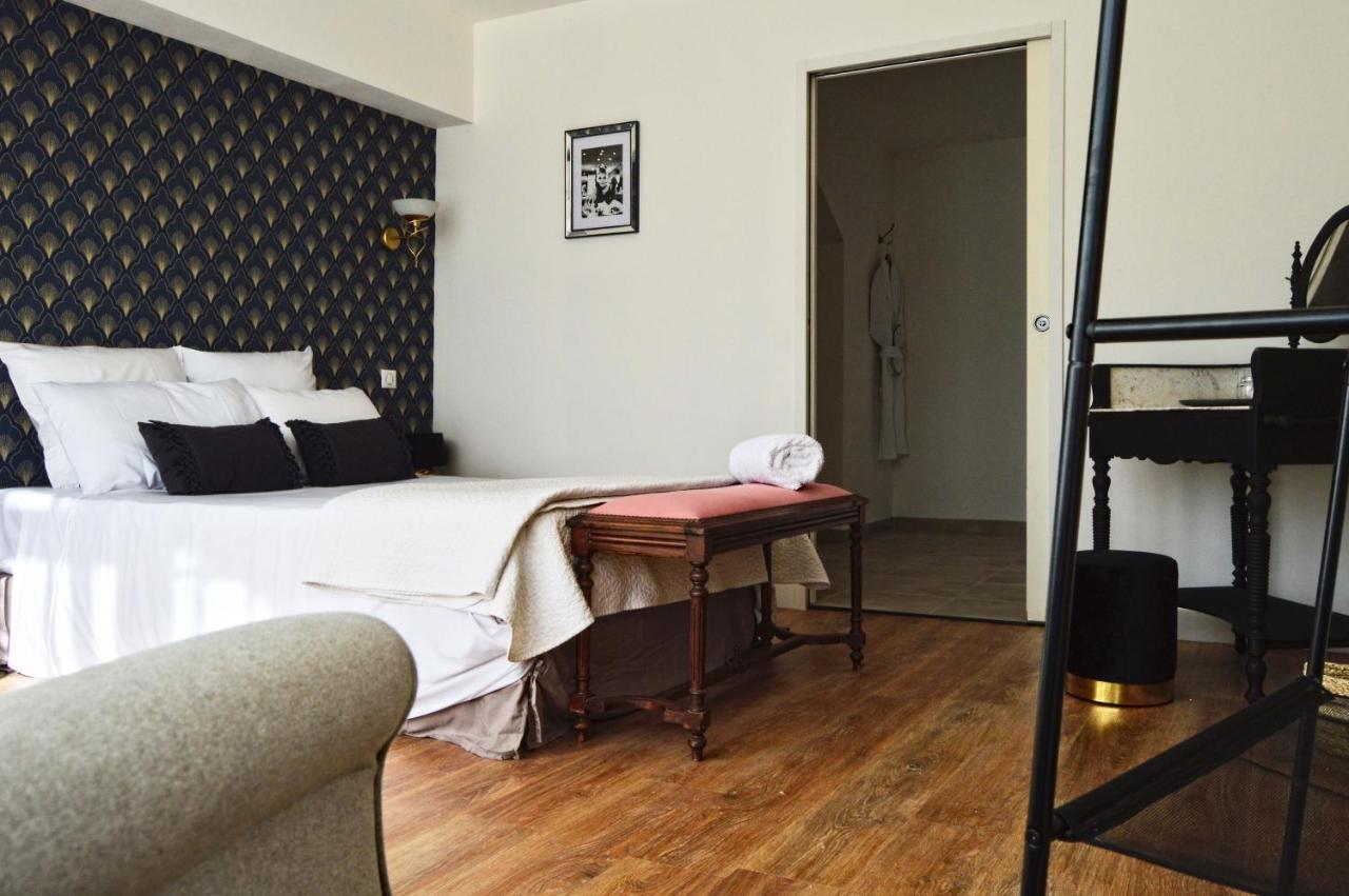La Revetizon Bed & Breakfast Siecq Bagian luar foto