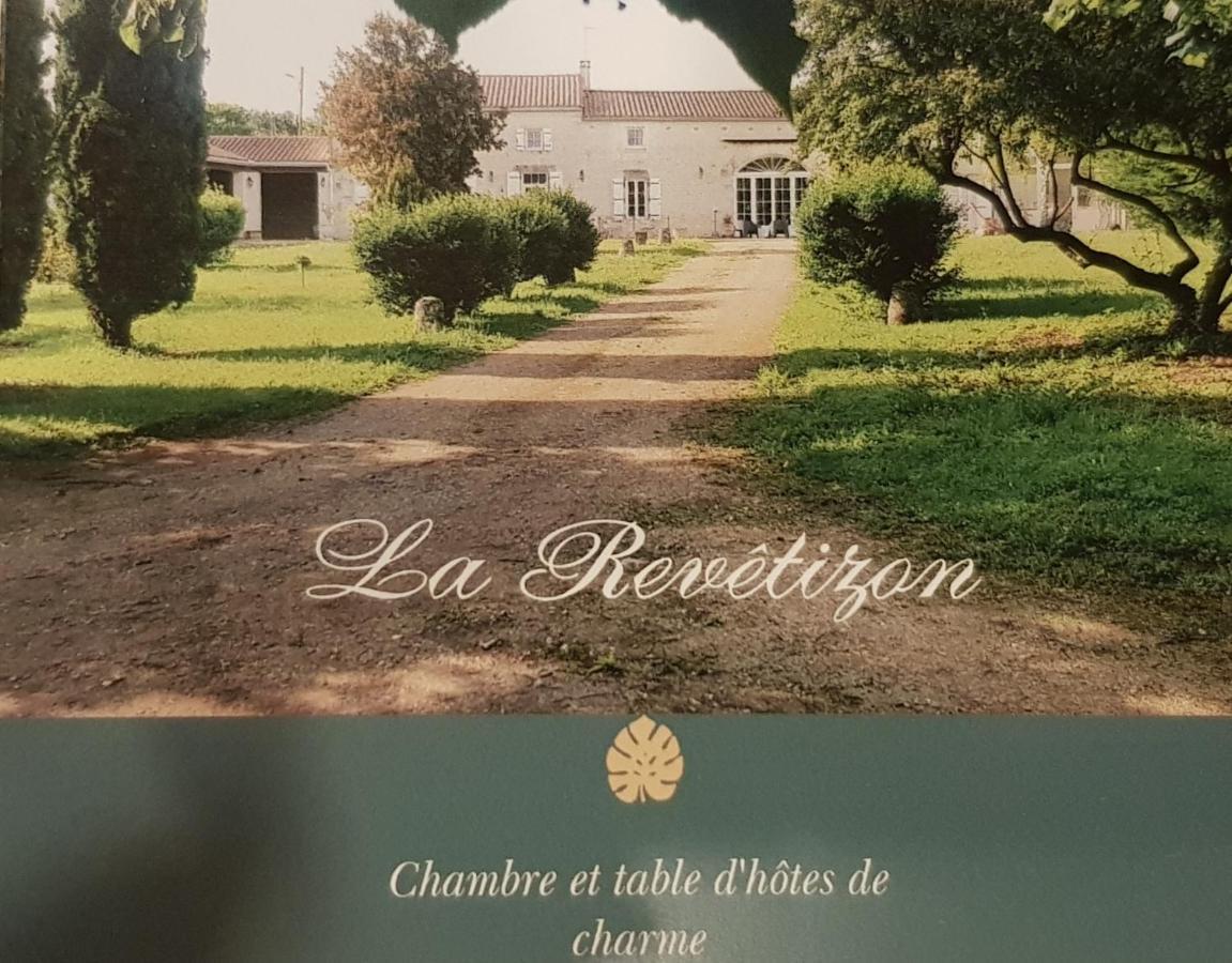 La Revetizon Bed & Breakfast Siecq Bagian luar foto