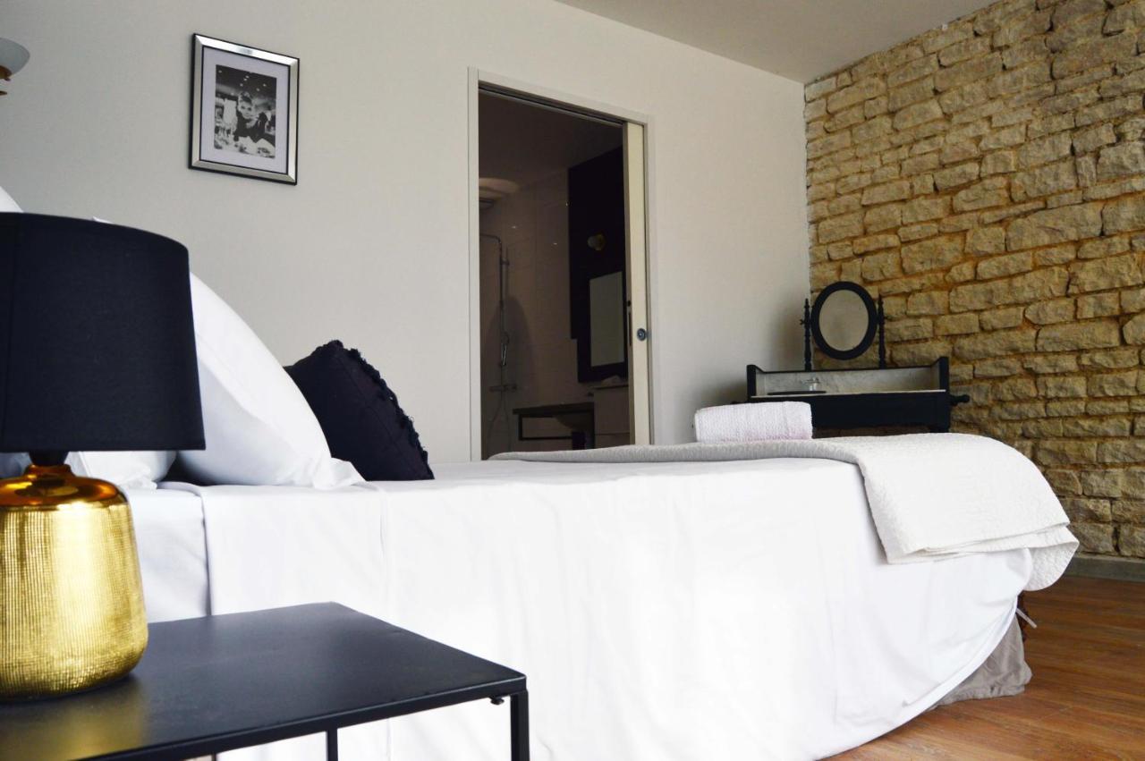 La Revetizon Bed & Breakfast Siecq Bagian luar foto