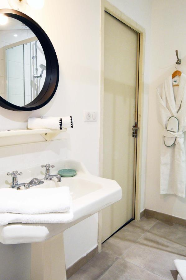 La Revetizon Bed & Breakfast Siecq Bagian luar foto